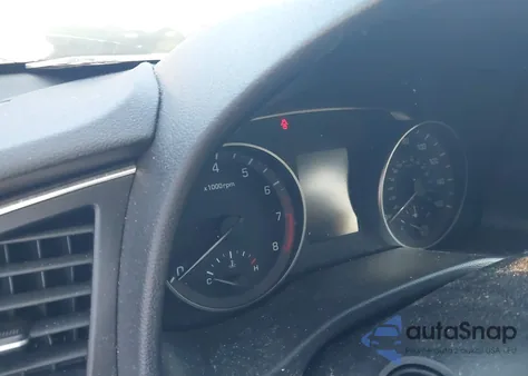 2017 Hyundai Elantra Se z USA, uszkodzony, nr VIN KMHD74LF3HU424860